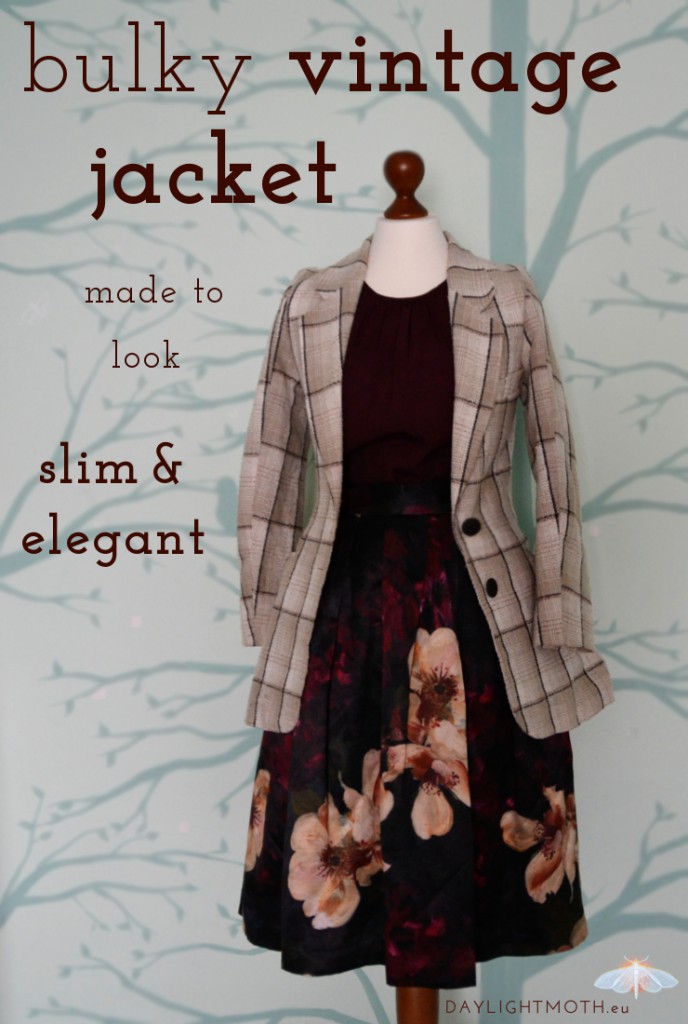 Buying vintage clothing can be really tricky regarding the right fit. When I bought a jacket that did not fit me at all, I decided to alter it and make this bulky jacket look slim and elegant. In this post you can read how I sew-in the vintage jacket and created a new unique piece I really like.